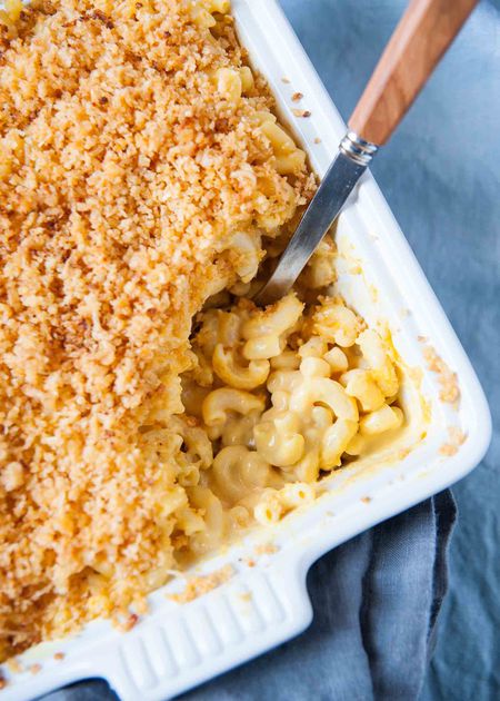 mac and cheese for a crowd